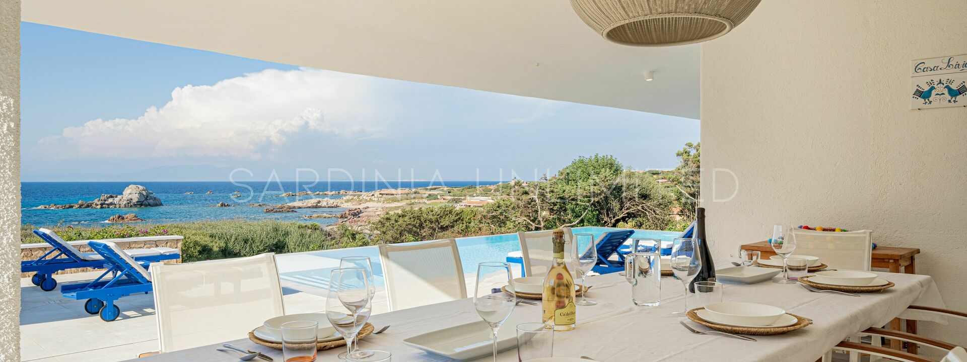 Villa Gloriator: Ansichten, Balkon / Terrasse / Patio