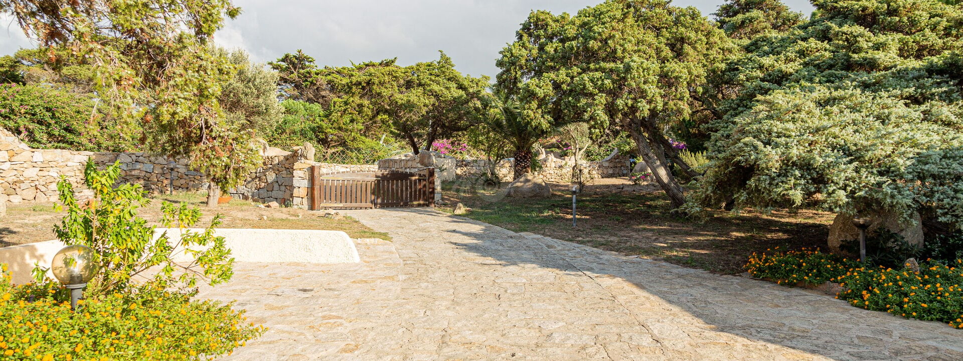 Villa Incanto di Gallura: Außen