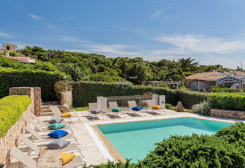 Villa Incanto Di Gallura: Building Exterior, Pool