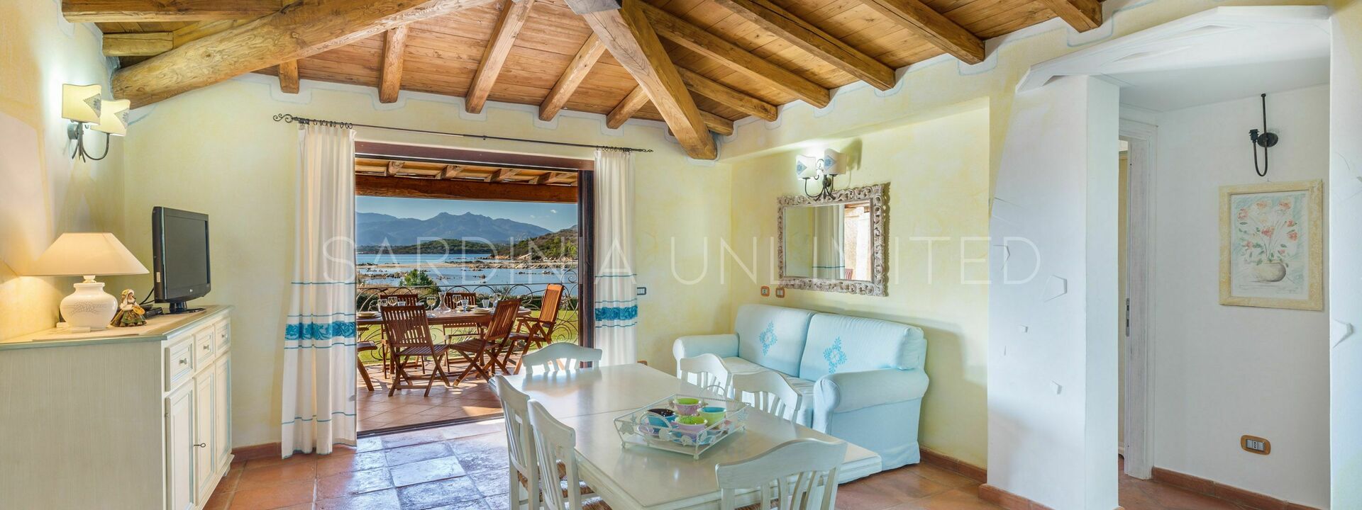 Villa Danza Dei Fenicotteri: Sala da pranzo, Soggiorno