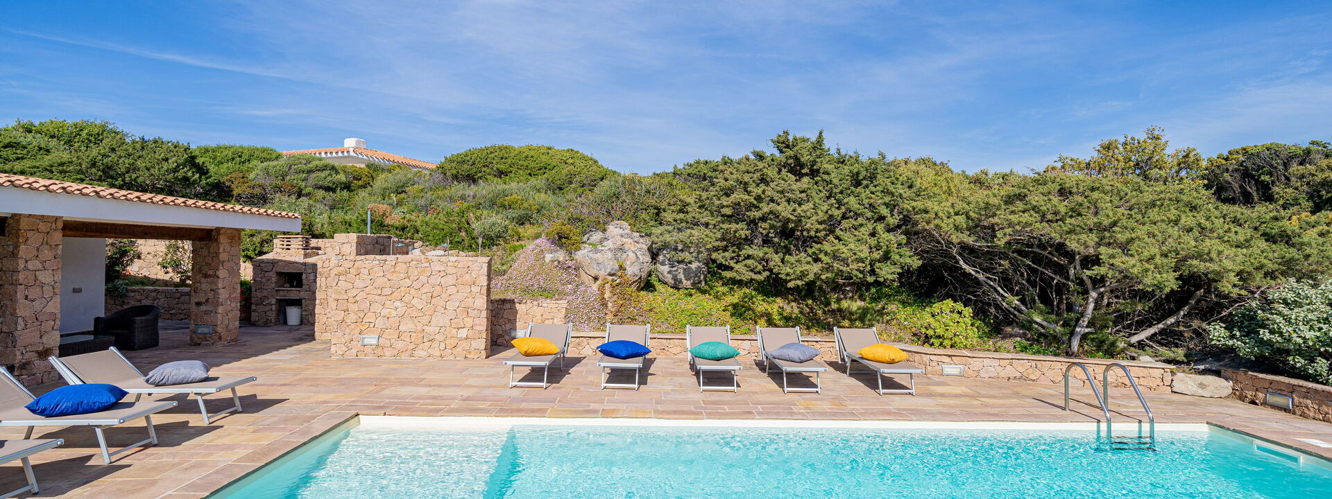 Villa Belle: Schwimmbad