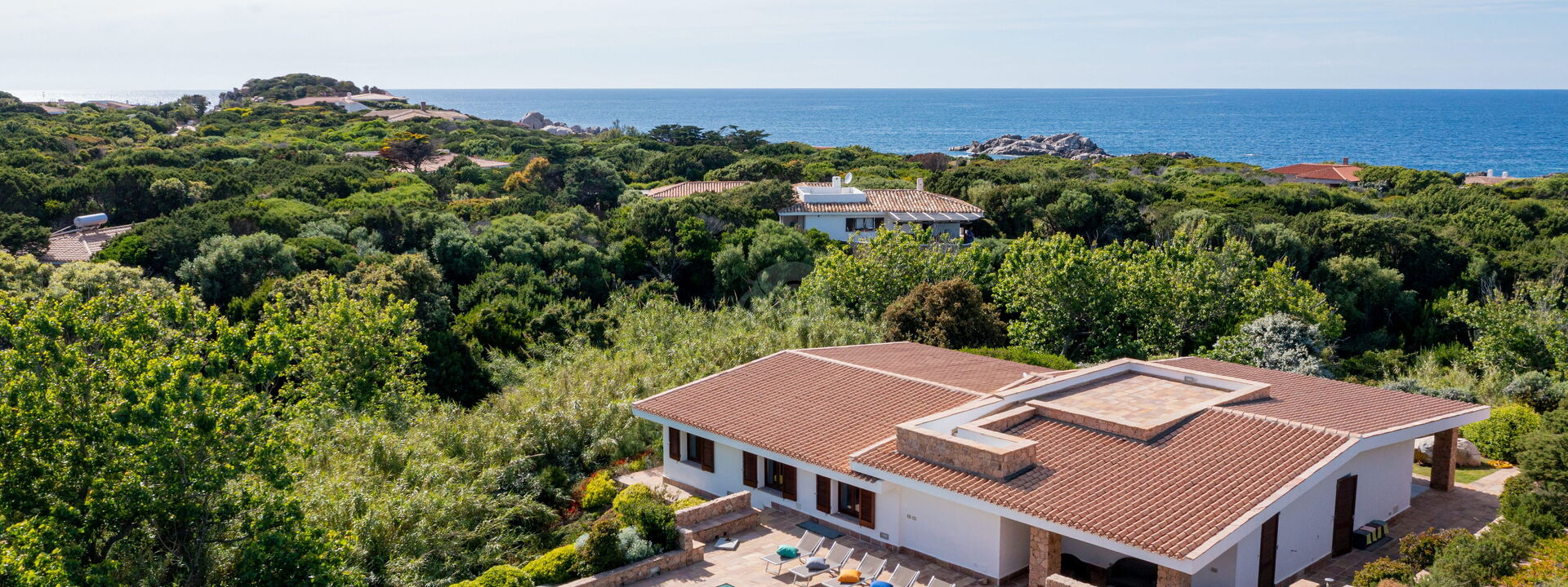 Villa Belle: Außen, Draussen