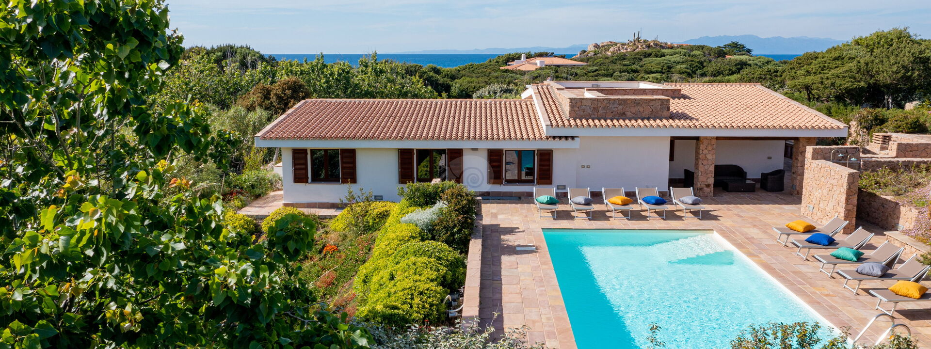 Villa Belle: Außen, Schwimmbad