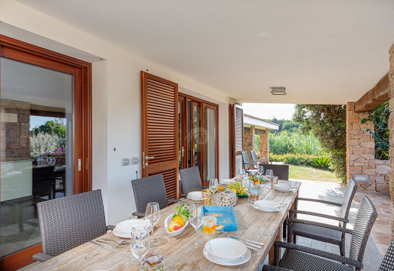 Villa Belle: Balcony / Terrace / Patio