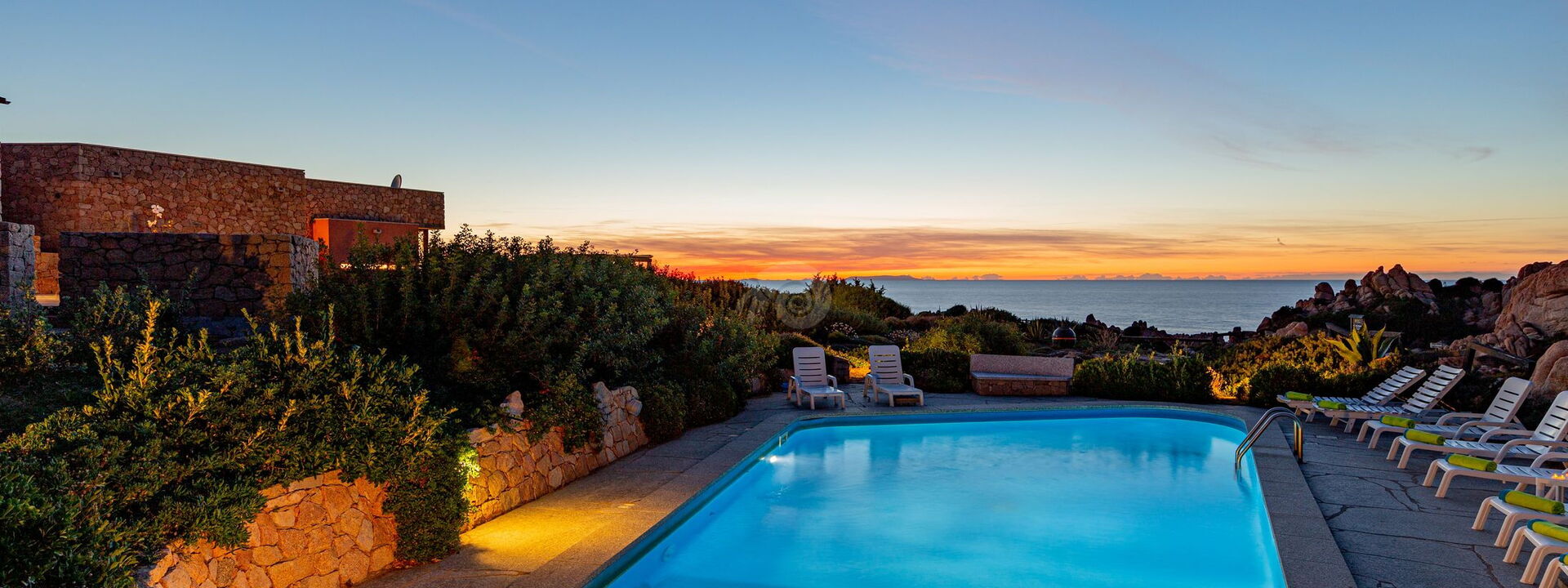 Villa le Sfumature del Melograno: all'aperto, Piscina