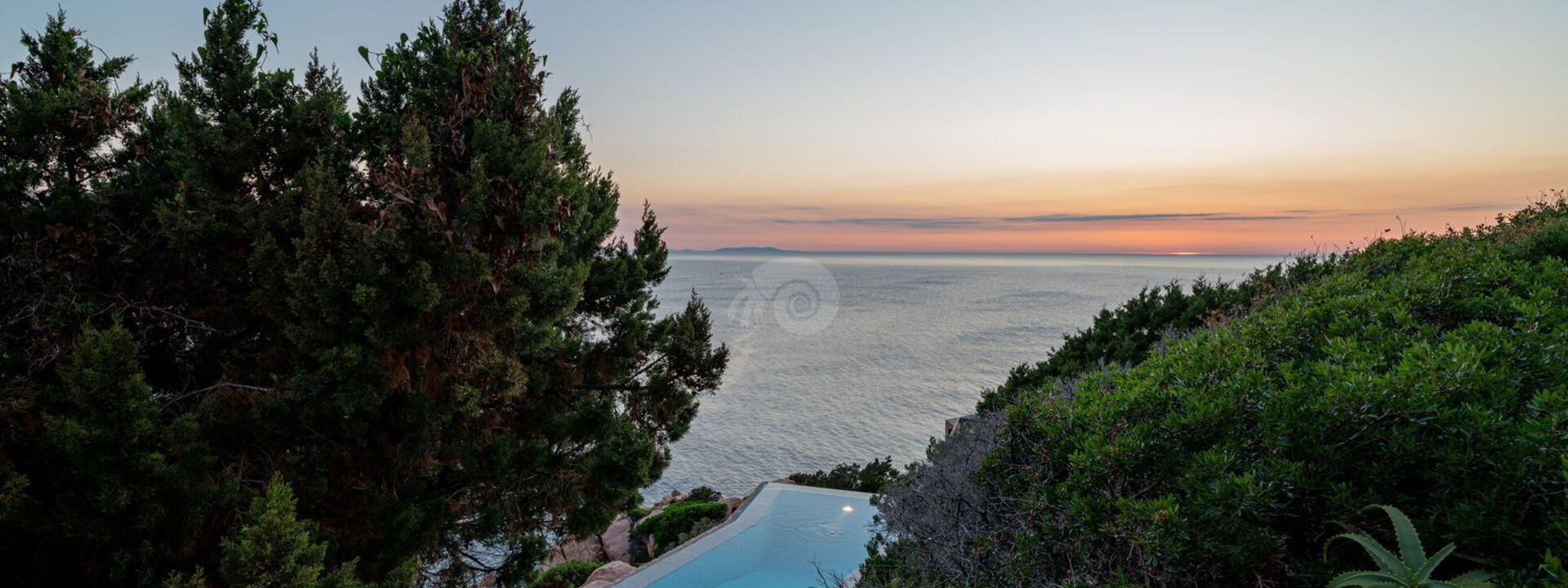 Villa Il Saluto Del Sole: Ansichten, Schwimmbad