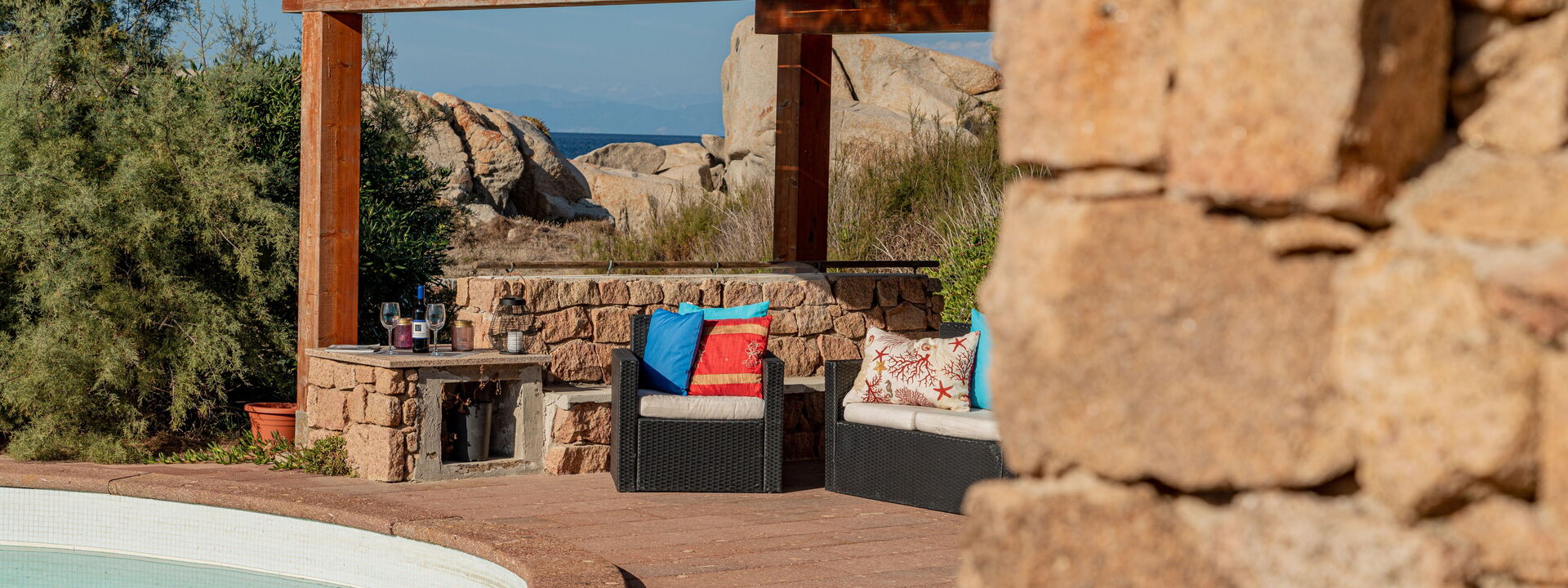 Villa Mariù e Amelie: Buitenkanten, zwembad