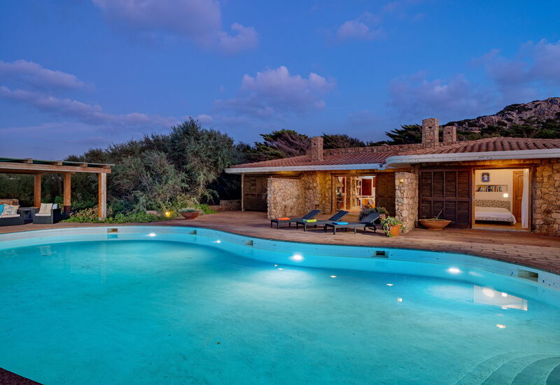 Villa Mariù e Amelie: Pool