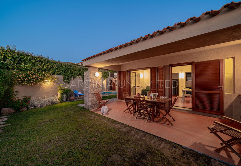 Villa Lumière: Balkon / terras / patio