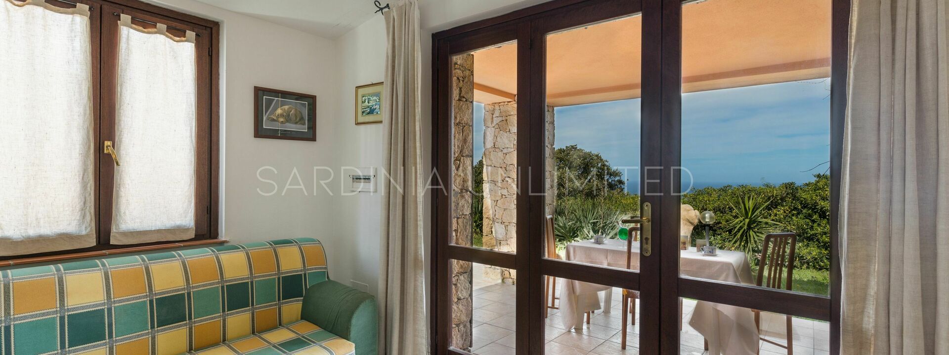 Villa Arielle: Living Room