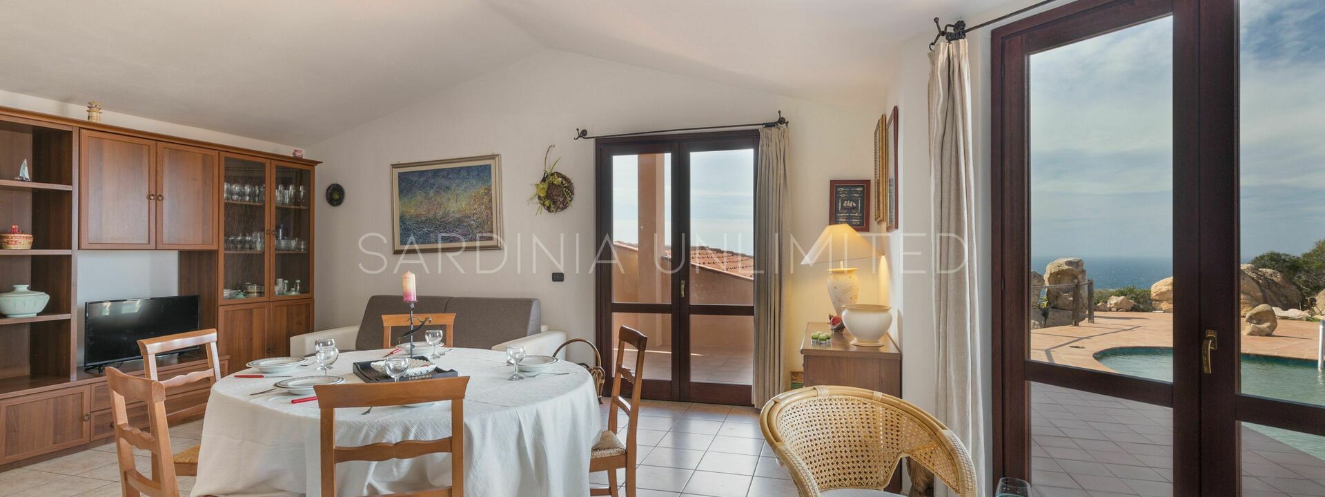 Villa Arielle: Dining Room