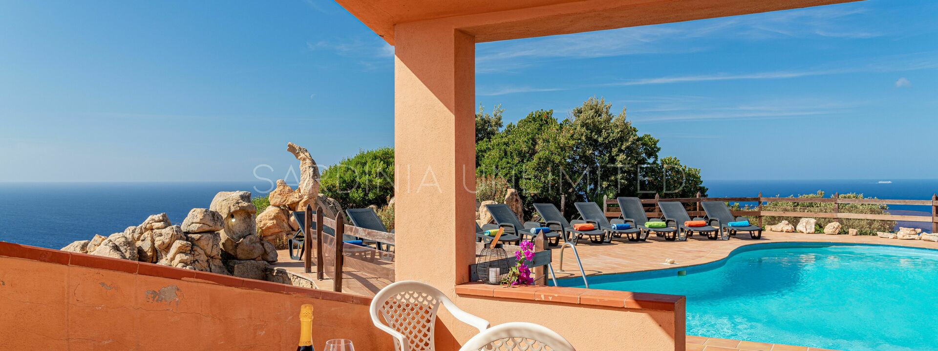 Villa Arielle: Balcony / Terrace / Patio