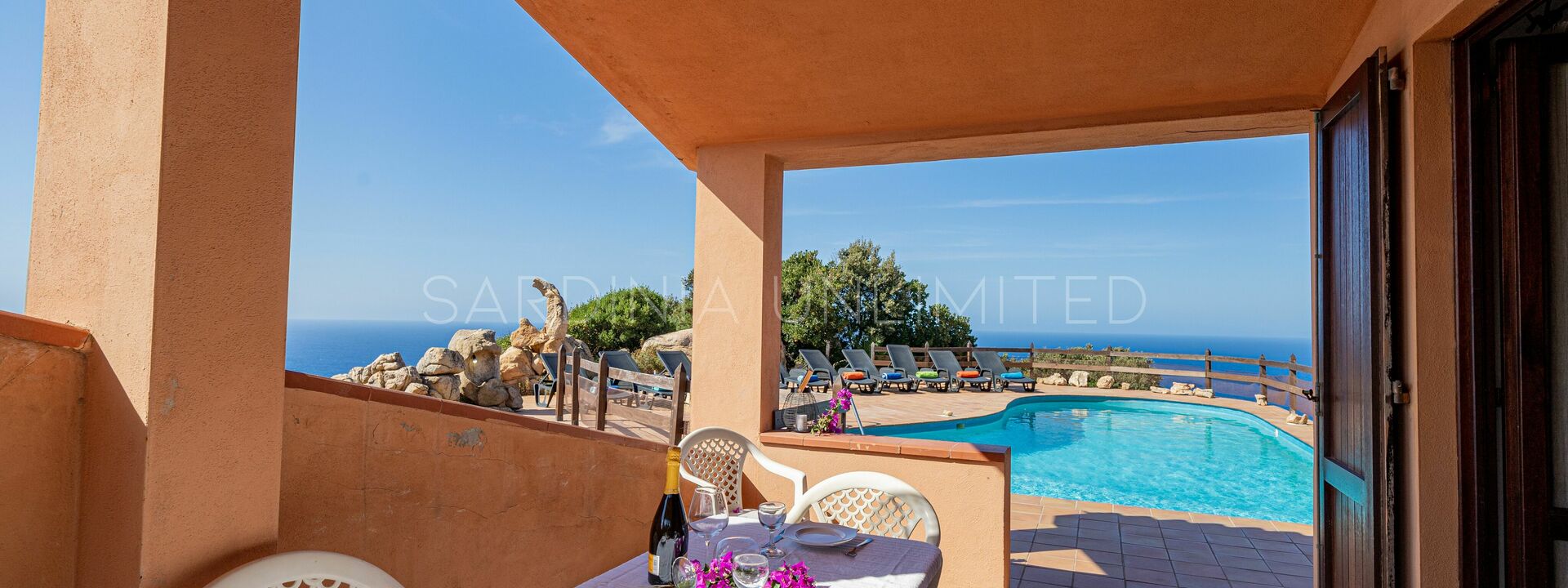 Villa Arielle: Balcony / Terrace / Patio