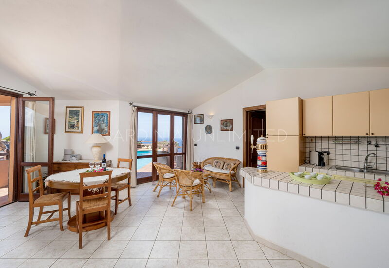 Villa Arielle: villa for rent in Costa Paradiso with a spectacular sea view and private pool, living room