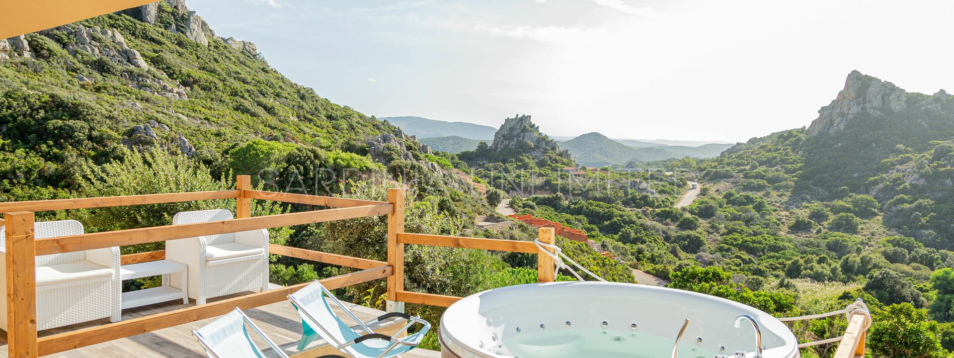 Villa Assenzia: Activités, Automne, Balcon / Terrasse / Patio, Été, jacuzzi