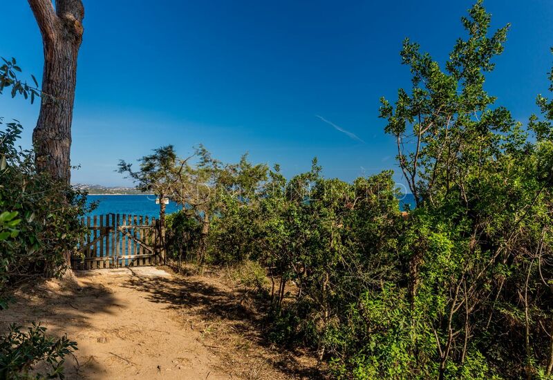 Villa Ammirando Tavolara: Building Exterior, Outdoor