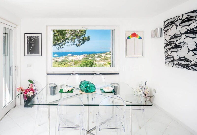 Villa Surzaga: Dining Room, Scenic View