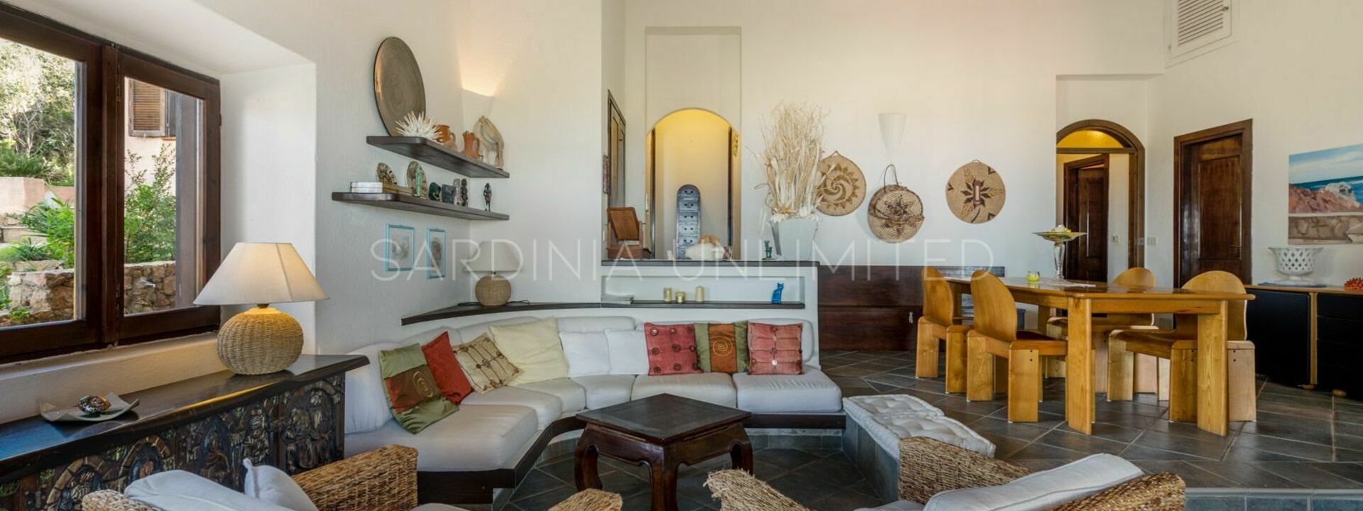 Villa Li Junchi: Living Room