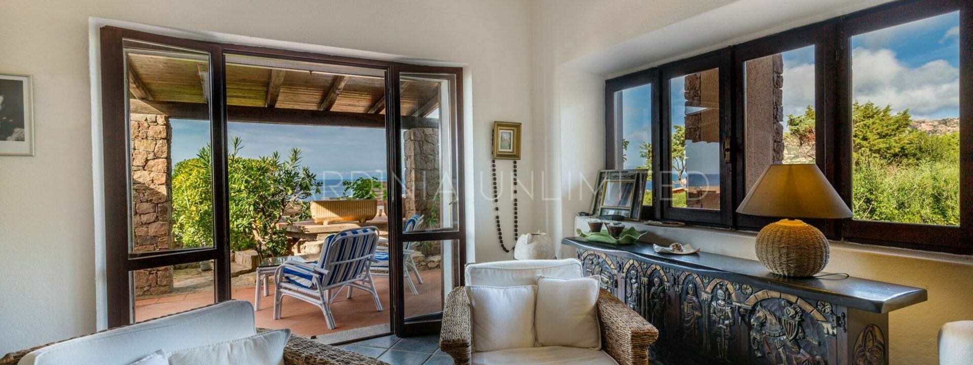 Villa Li Junchi: Living Room