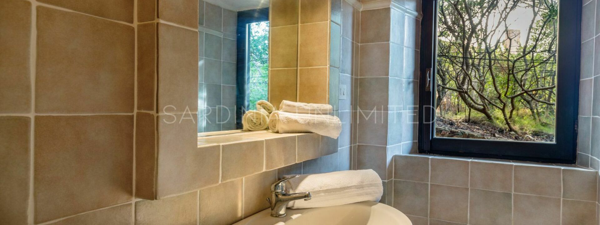 Villa Li Junchi: Bathroom