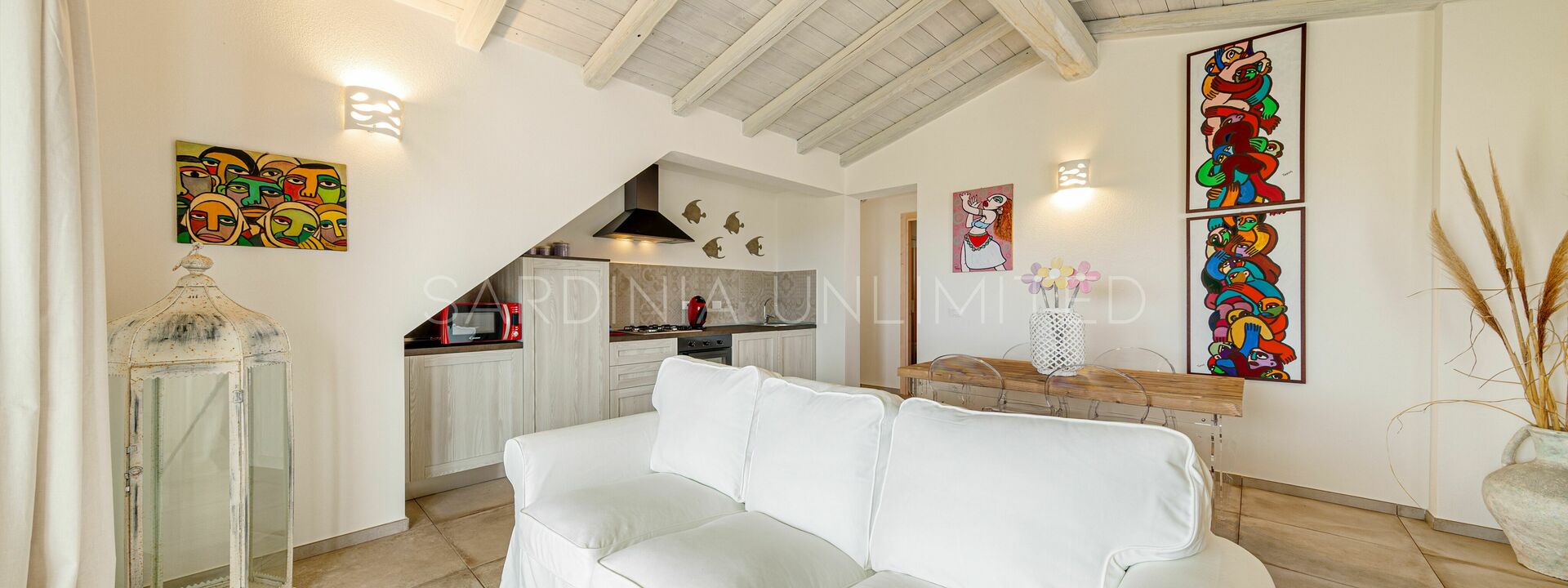 Villa Punta Molara: Holiday villa for rent in San Teodoro with white interiors, living room