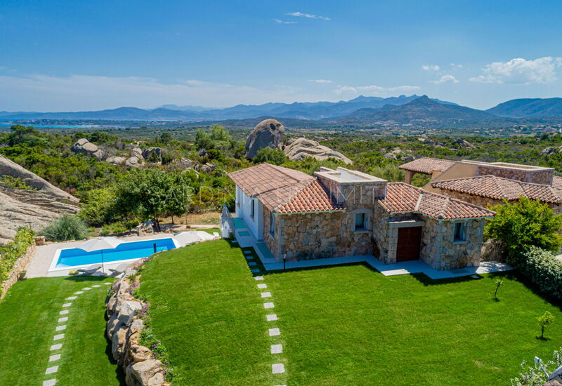 Villa Punta Molara: Wonderful villa with private pool for rent in San Teodoro.