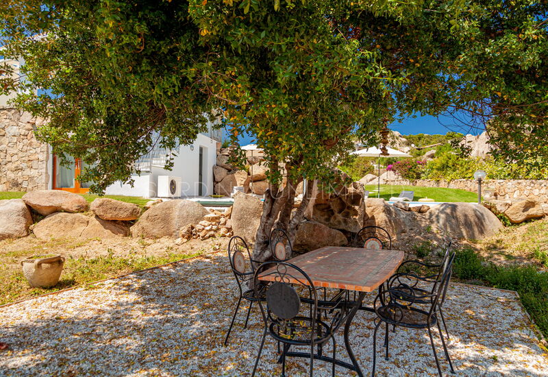 Villa Punta Molara: Automne, Été, Extérieurs, Printemps