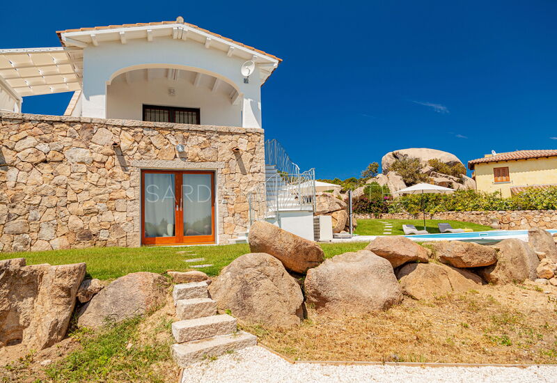 Villa Punta Molara: Automne, Été, Extérieurs, Printemps