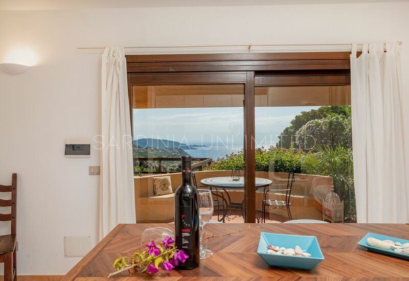 Villa Violetta Nellie: Esszimmer, Küche, Wohnzimmer