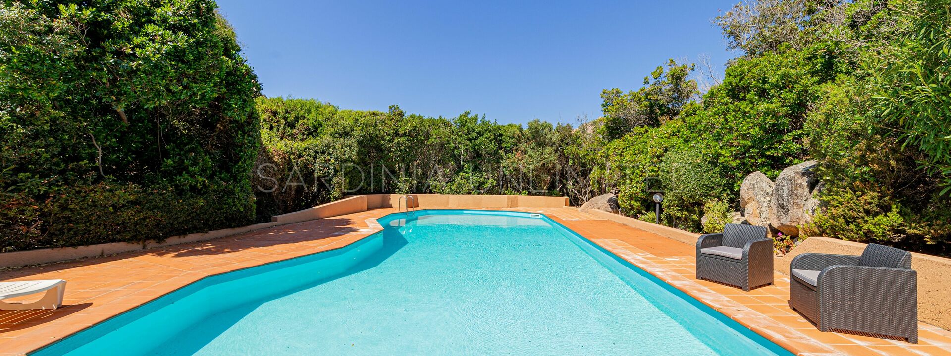 Villetta Ambra: Villa for rent in Sardinia in the Costa Paradiso residential park.