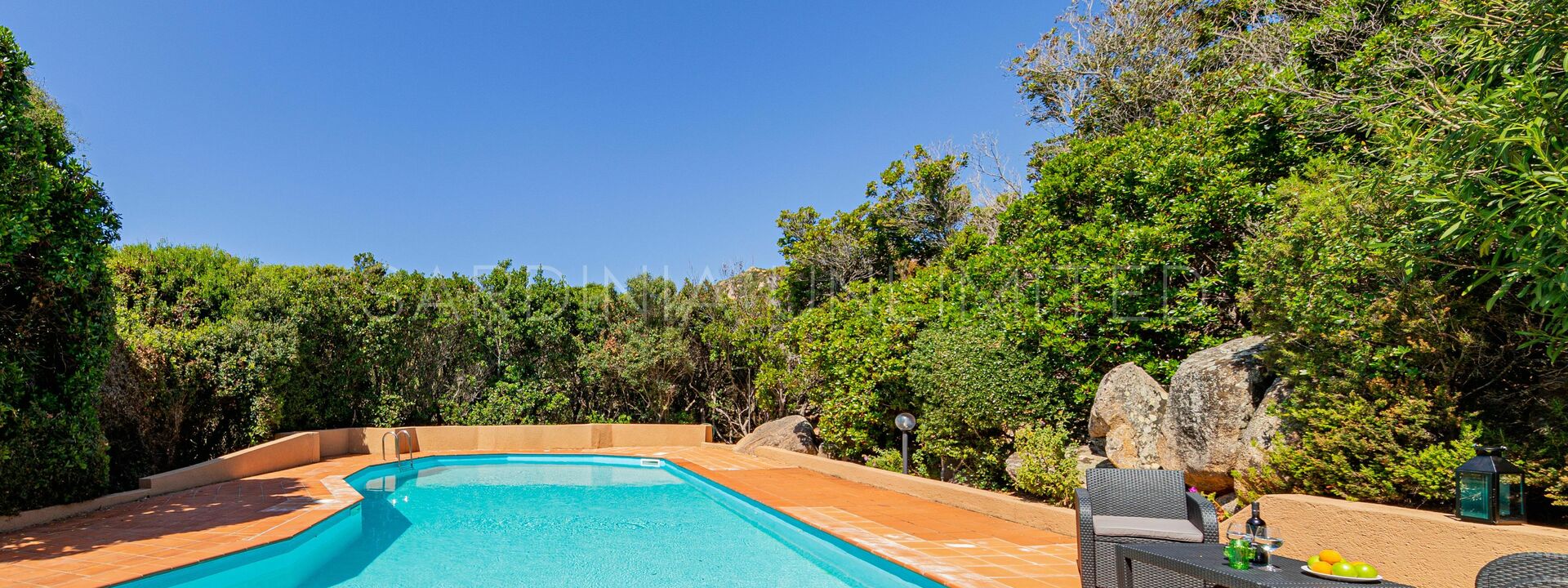 Villetta Ambra White: Pool