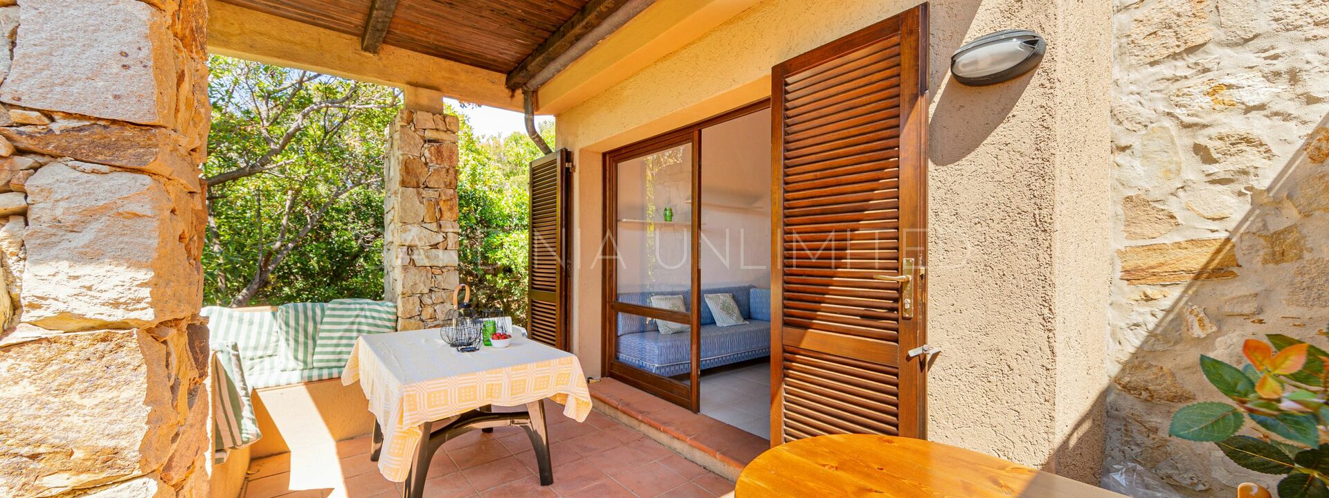 Villetta Ambra White: Balcony / Terrace / Patio, Outdoor