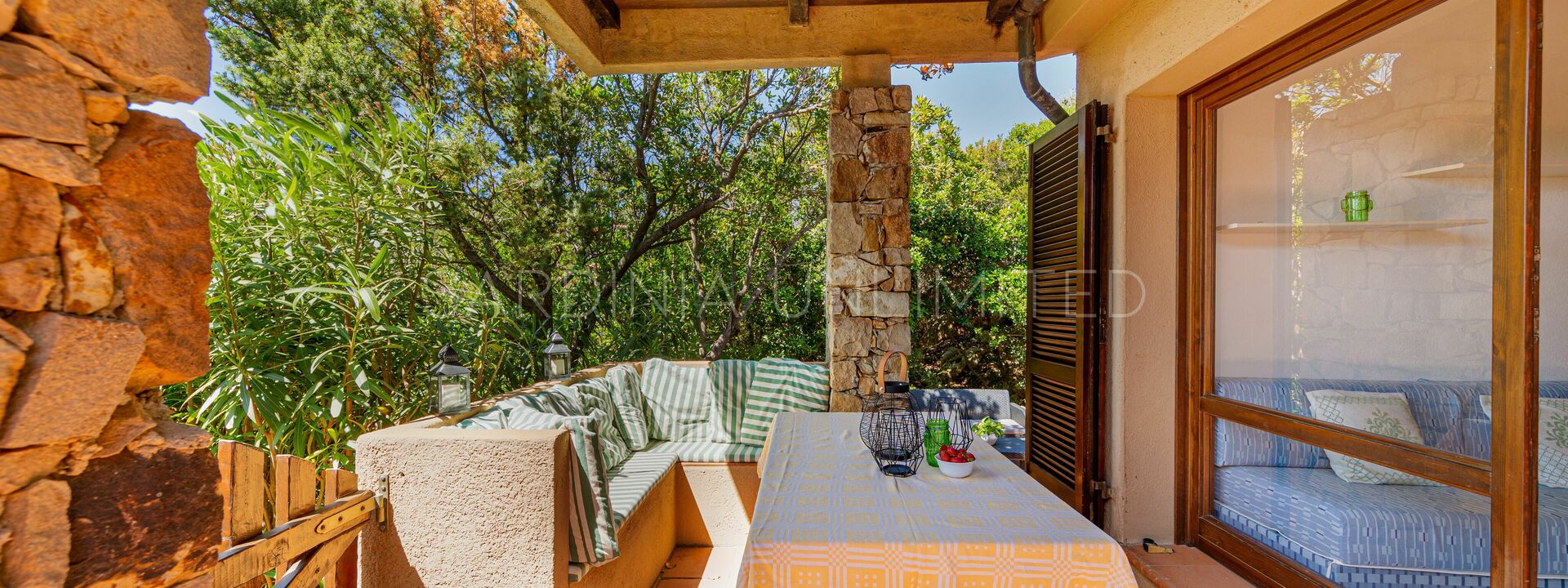 Villetta Ambra White: Balcony / Terrace / Patio, Outdoor