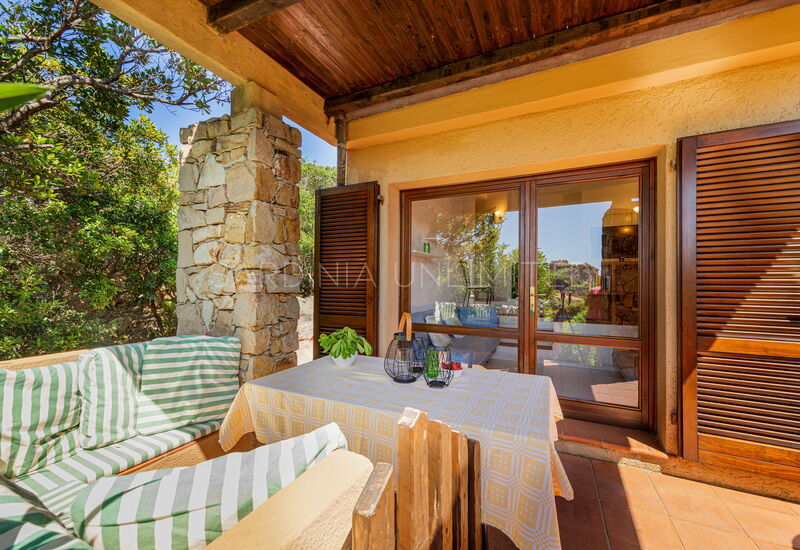 Villetta Ambra White: Balkon / Terrasse / Patio, Draussen