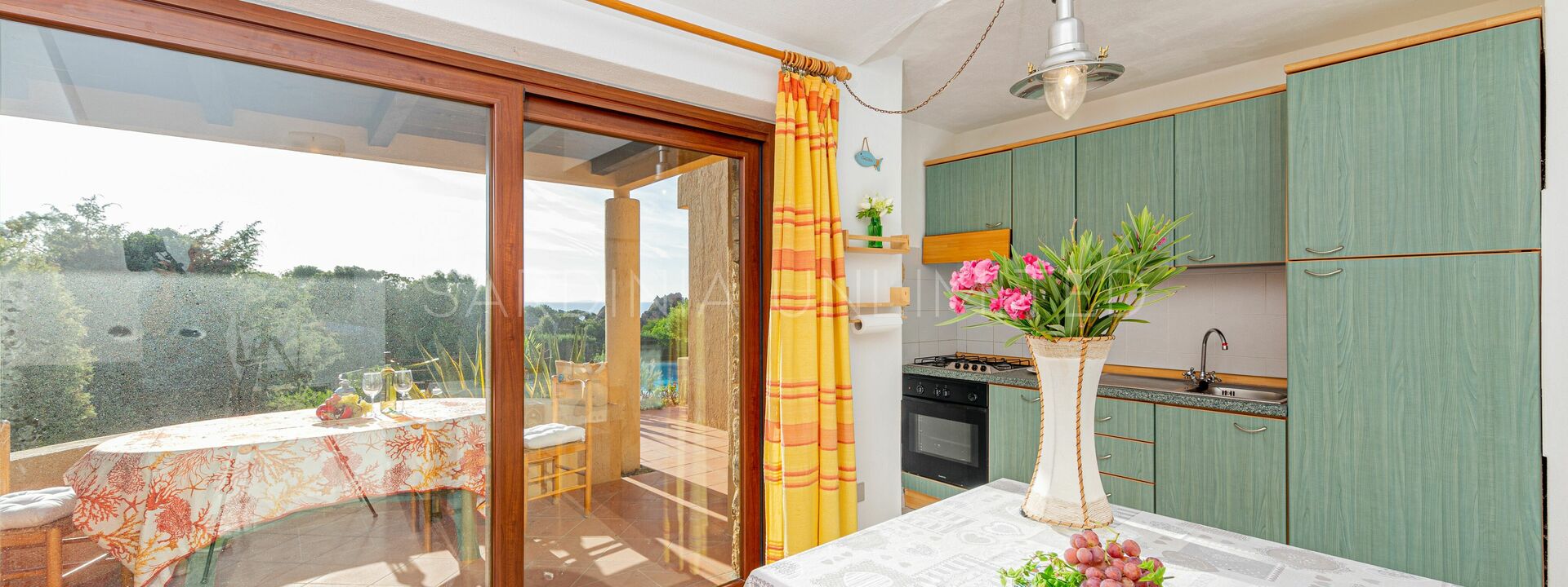 Villetta Ginepro Arancione: Cuisine, Salle à manger