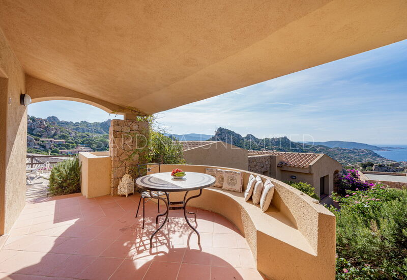 Villa Violetta Britton: Balcony / Terrace / Patio, Building Exterior, Outdoor