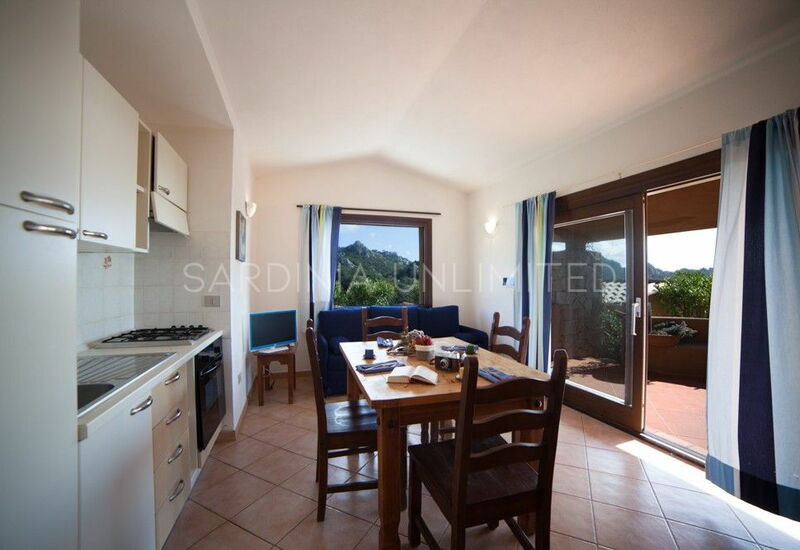 Villa Violetta Britton: Dining Room, Kitchen, Living Room