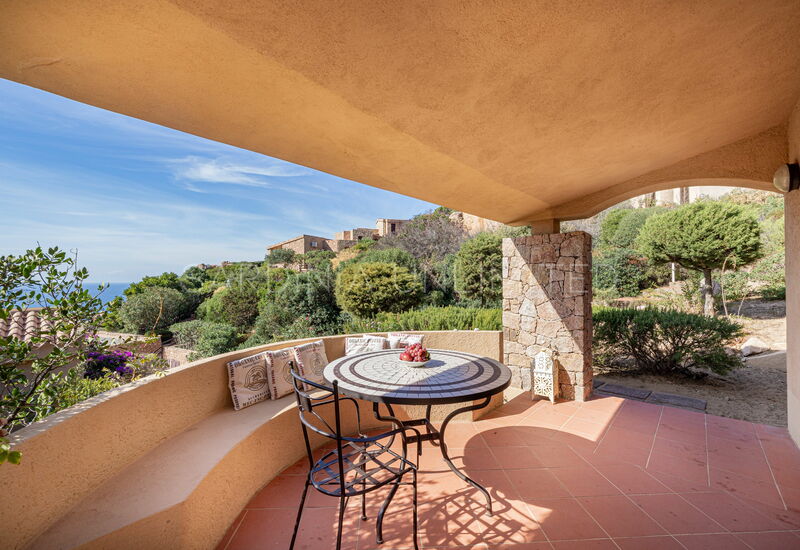 Villa Violetta Britton: Balcony / Terrace / Patio, Building Exterior, Outdoor