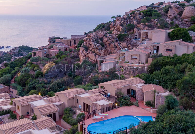 Villa Violetta Zoe: bassin, Extérieur, Extérieurs